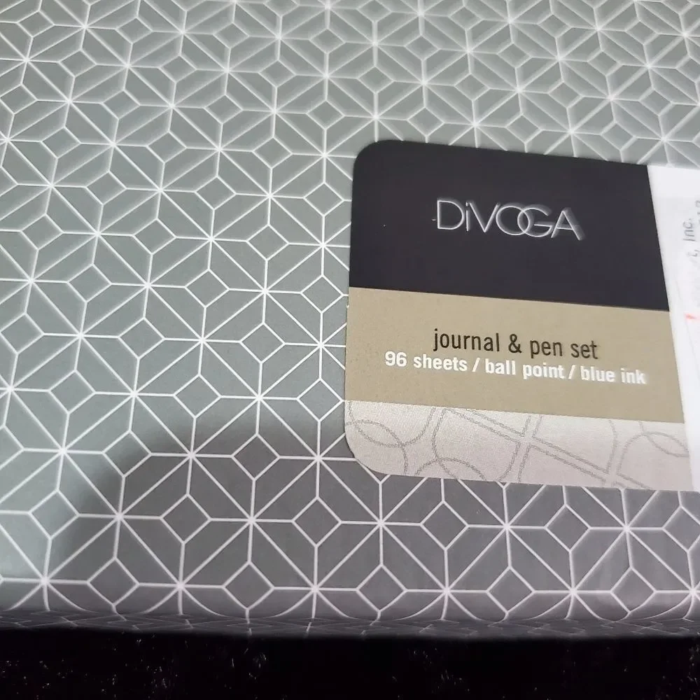 Journal‎ and Pen Set